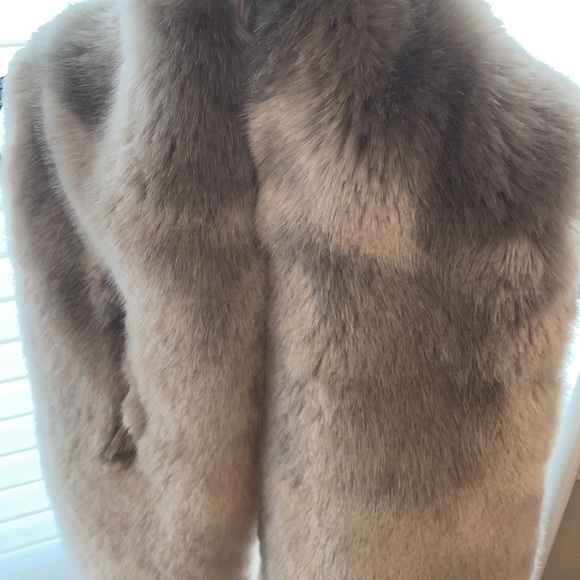 Faux fur scarf - Picture 2 of 6